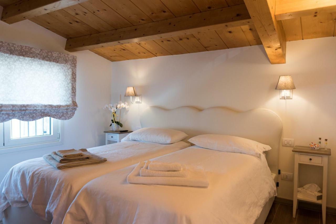 Relais Dei Mandorli Hotel Bergamo Kültér fotó